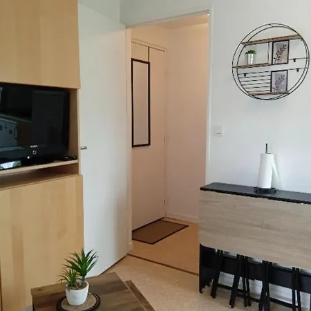 Appartement Charming 20m Overlooking The Pond *